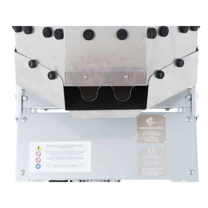 DIT PRISMA155 höyhentenpoistokone siipikarjalle, 750 W, 220 V, 110 sormea