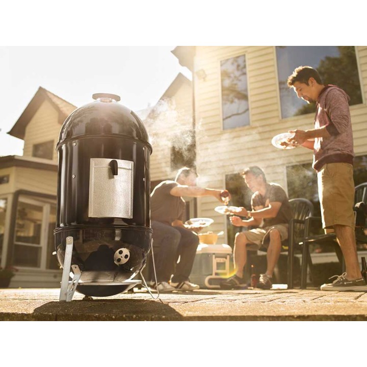 Weber Smokey Mountain Cooker hiiligrilli savustamiseen, 47 cm, 2 ritilää