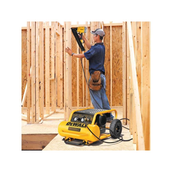 DeWalt DPC17PS-QS öljytön kompressori, 2,5 HP, 17 l, 14 bar, 230 V