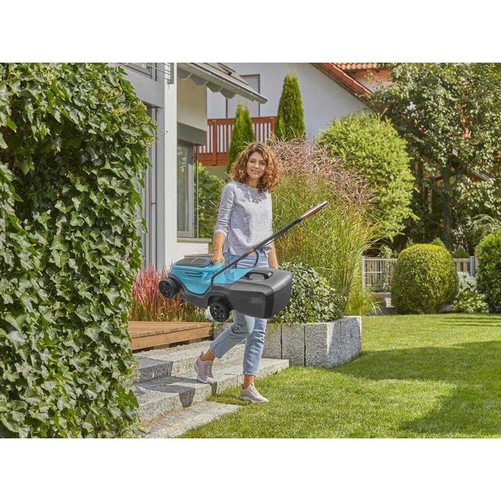 Gardena PowerMax 30/18V P4A akkuruohonleikkuri, 30 cm, 18 V, 4 Ah