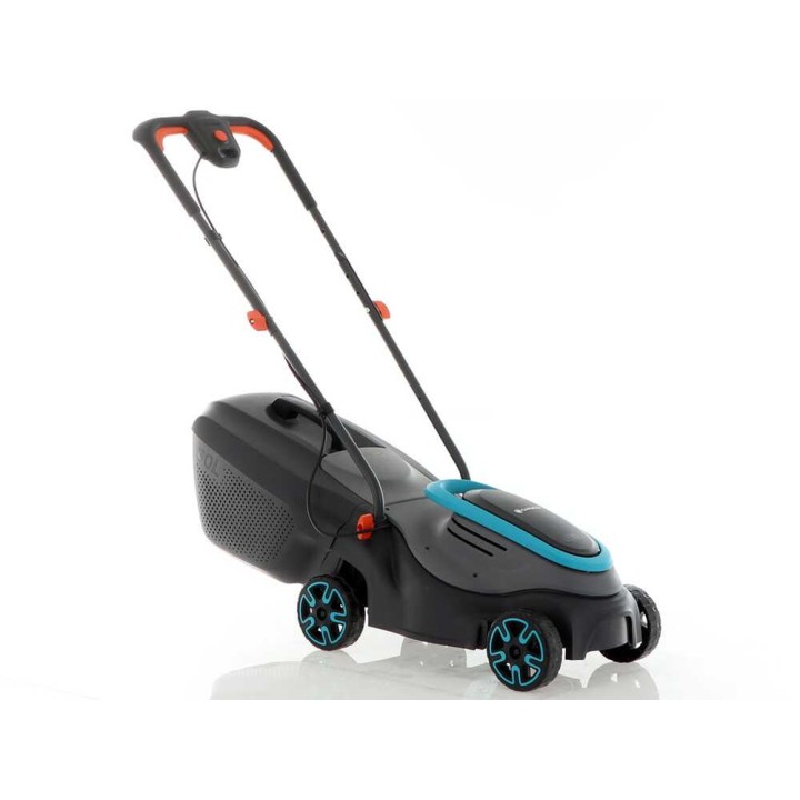Gardena PowerMax 32/18V P4A akkuruohonleikkuri, 32 cm, 18 V, 4 Ah