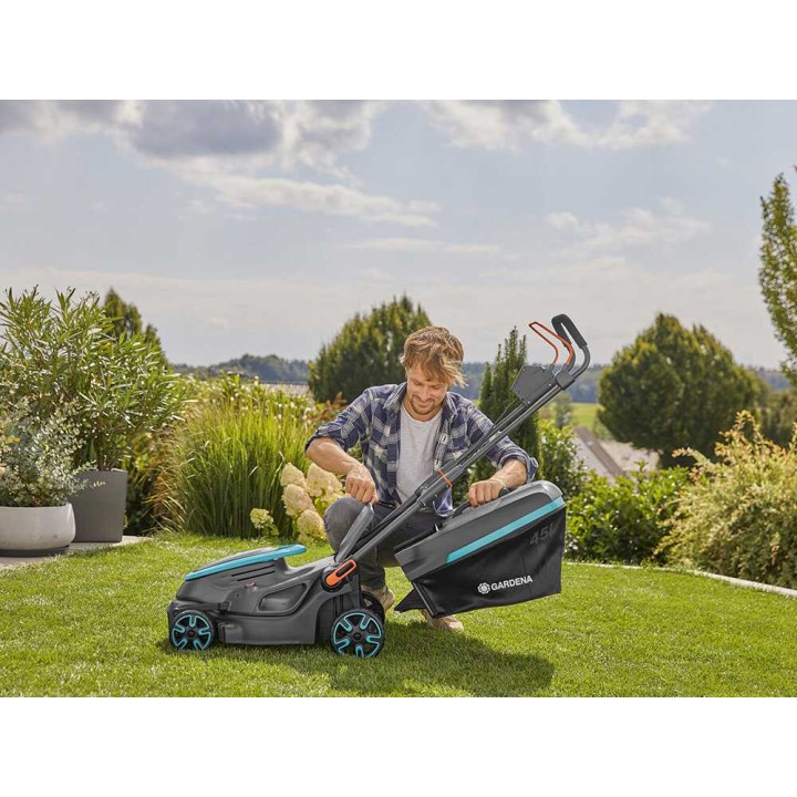 Gardena PowerMax 37/36V P4A akkuruohonleikkuri, 36 V, 37 cm