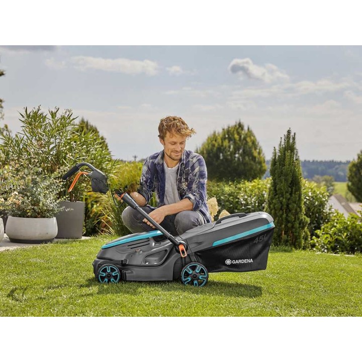 Gardena PowerMax 37/36V P4A akkuruohonleikkuri, 36 V, 37 cm