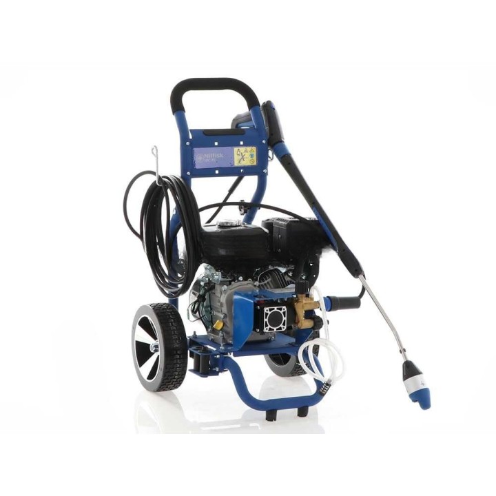Nilfisk MC 3C 180/750 PET bensiinikäyttöinen painepesuri, 210 bar, 750 l/h
