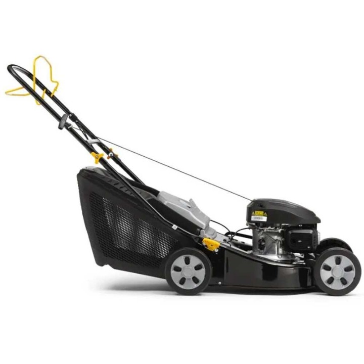 Alpina AL4 46 SA takavetoinen bensiiniruohonleikkuri, 46 cm, Stiga ST 120, 60 l