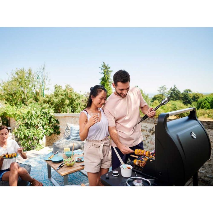 Campingaz Compact 3 LS kaasugrilli, 3 poltinta, 7,5 kW, 61 × 35 cm