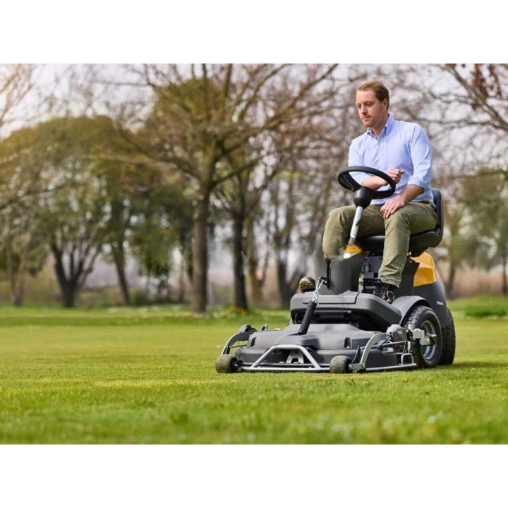 Stiga Park 500 W etuleikkuritraktori, 18 HP, hydrostaattinen, 100 cm