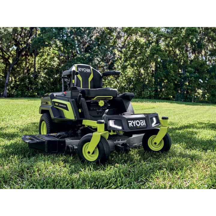Ryobi ZTRX137 akkukäyttöinen ZTR-ajoleikkuri, 137 cm, 72 V, nollakääntö
