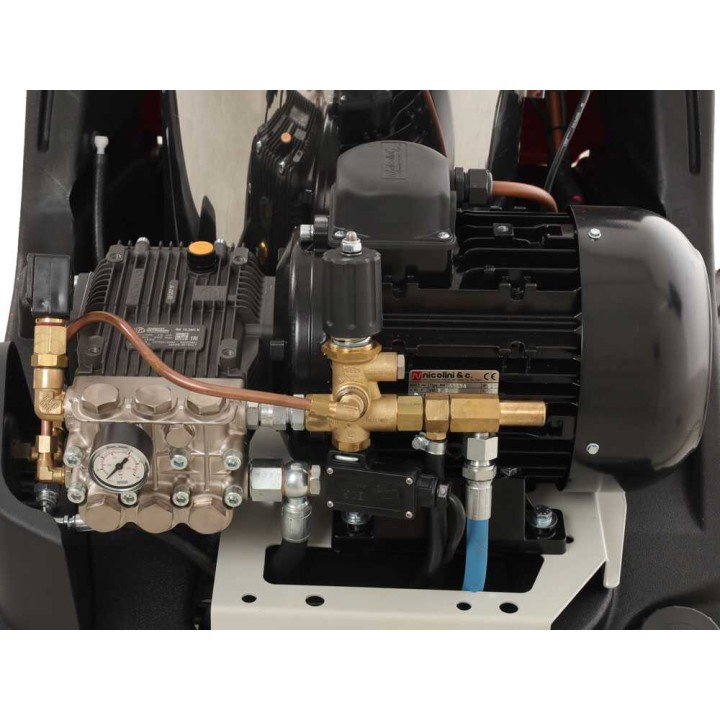 Idromatic Kon 200.15 kuumavesipainepesuri, 200 bar, 900 l/h, 400 V