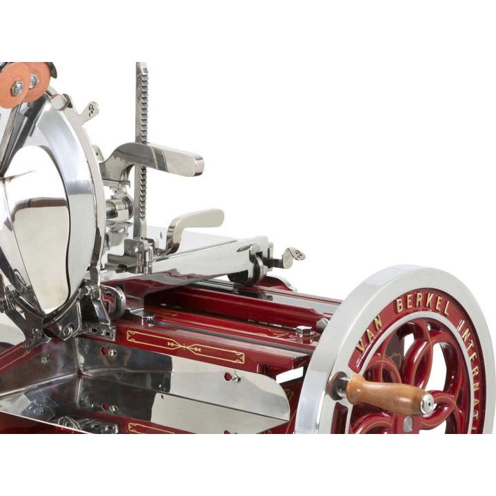 Berkel L16 vauhtipyöräkäyttöinen viipalointikone, 350 mm:n terä, punainen