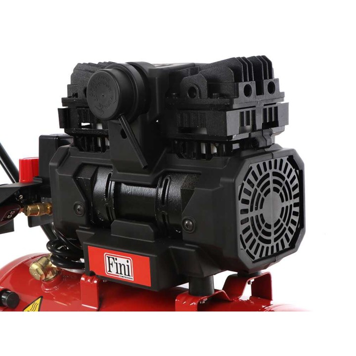 Fini Siltek TB 24 öljytön sähkökompressori, 1,5 HP, 24 l, 8 bar