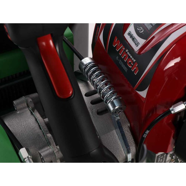 Docma VF150 auto-4 GX50 -metsävinssi, Honda 1,9 HP, vaijeri 60 m / 6 mm
