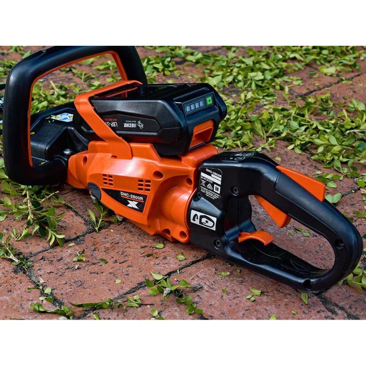 Echo DHC-2800R akkupensasleikkuri, 56 V, 71,4 cm:n terä