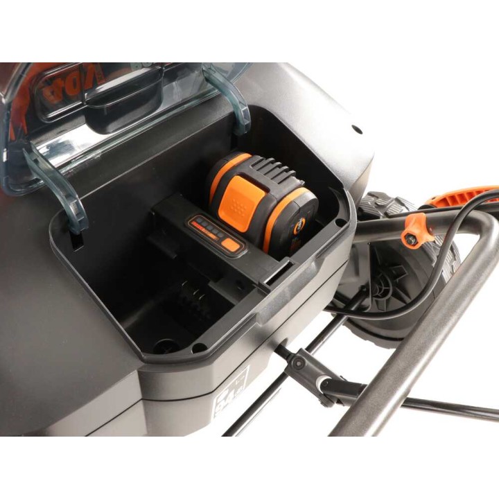 Worx Nitro WG471E akkulumilinko, 40 V, 2 × 4 Ah, 51 cm