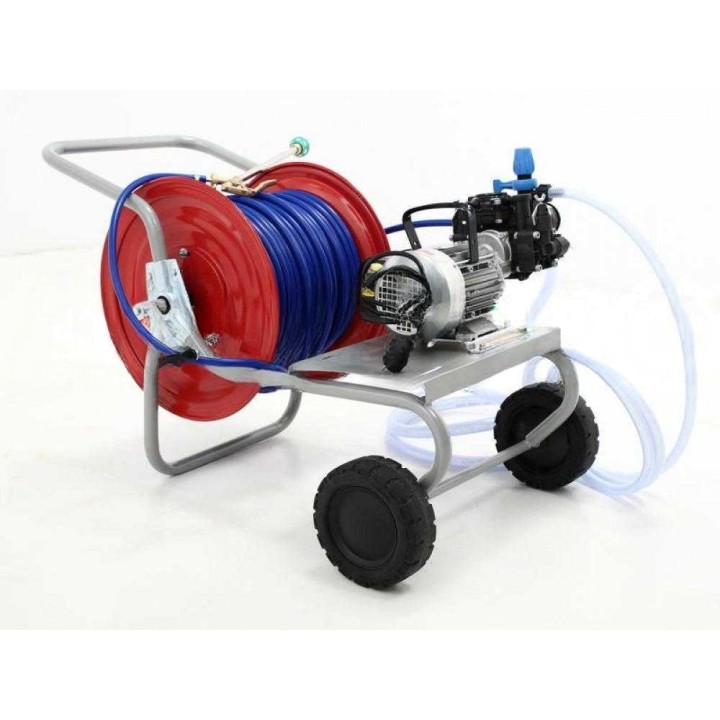 Comet MC25 -ruiskutuspumppu kärryllä ja letkukelalla, 1,5 HP, 230 V