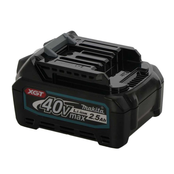 Makita UR013GZ01 akkuraivaussaha, 40 V, ilman akkua ja laturia