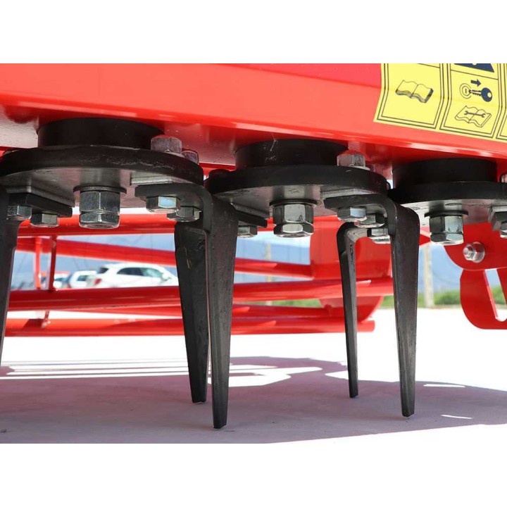 RO 120 pyöröäes, 120 cm, 14 terää, 12–25 HP:n traktoreille