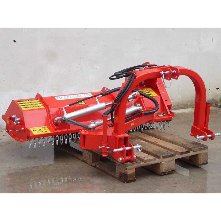 FU SPECIAL 138 sivuvarsimurskain traktoriin, 132 cm, hydraulinen siirto, 20 vasaraterää