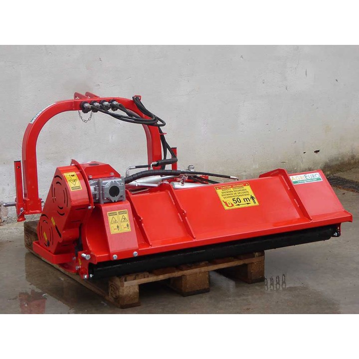 FU SPECIAL 138 sivusiirtomurskain traktoriin, 132 cm, 30–35 HP, kevyt sarja