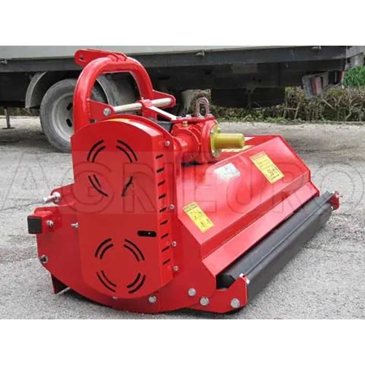 CE 112 traktorimurskain, 106 cm, 25–30 HP, manuaalinen sivusiirto