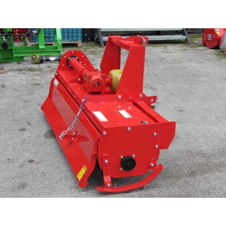 Top Line UR 186 traktorijyrsin, 186 cm, 45–55 HP, kytkimellinen nivelakseli