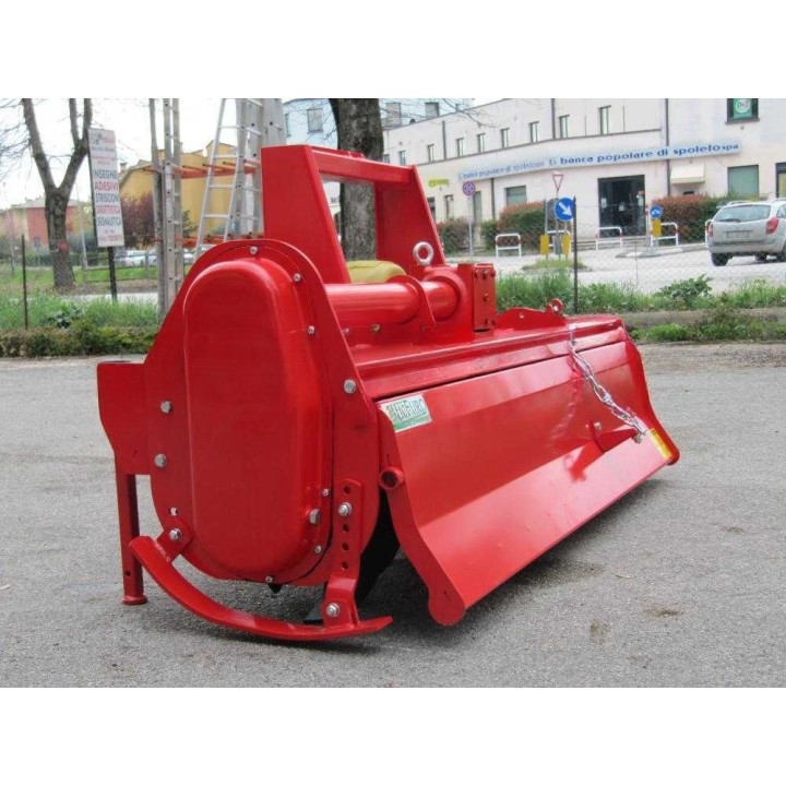 Top Line UR 204 traktorijyrsin, 204 cm, 50–60 HP, kitkakytkimellinen nivelakseli