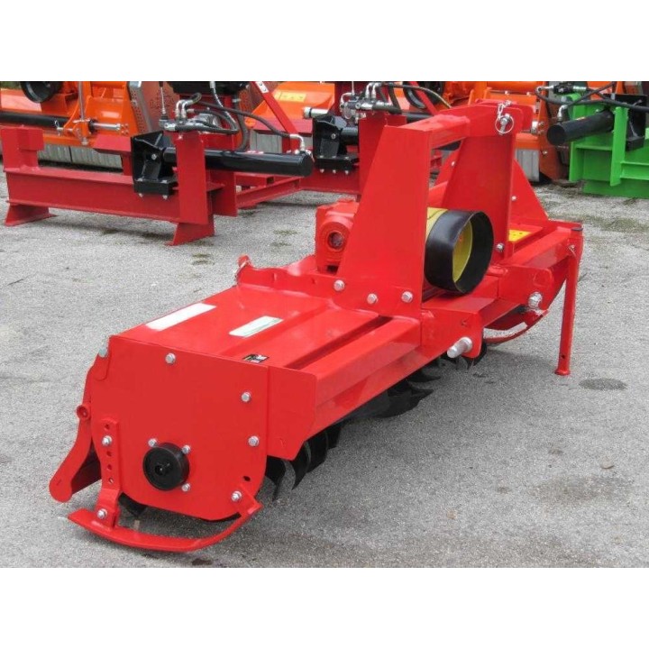 Top Line UR 204 traktorijyrsin, 204 cm, 50–60 HP, kitkakytkimellinen nivelakseli