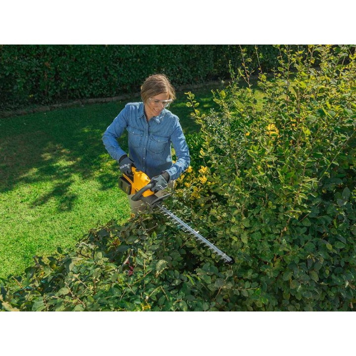 Stiga HT 300e Kit akkupensasleikkuri, 40 V, 54 cm, 2 × 2 Ah