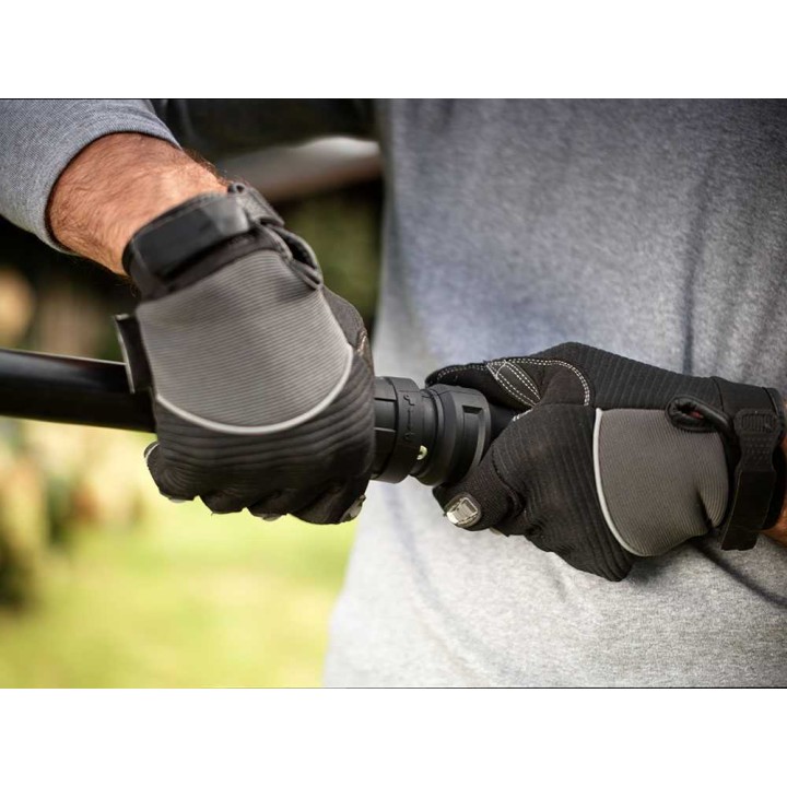 SKIL 0640 CA akkukäyttöinen pensasleikkuri jatkovarrella, 20 V, 45 cm, ilman akkua ja laturia