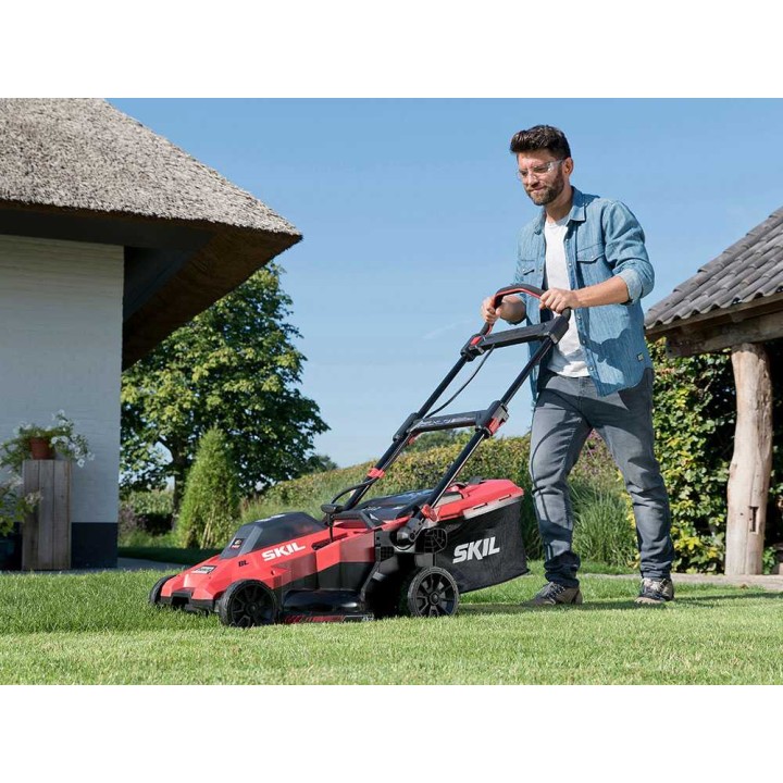 SKIL 0140 BA akkuruohonleikkuri, 43 cm, 2 × 20 V, 4 Ah