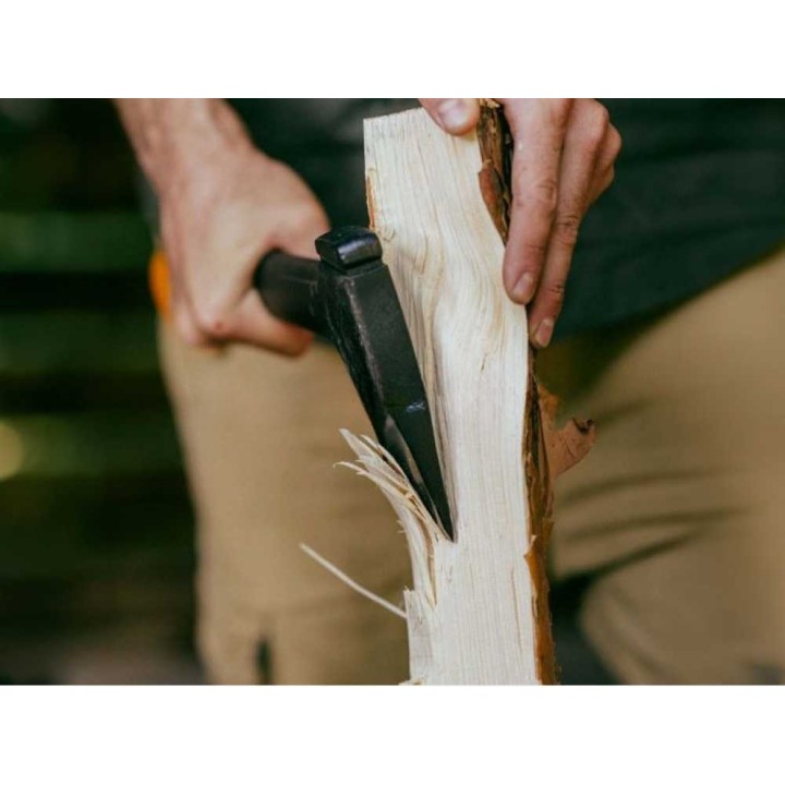 Fiskars X-Series X18 -kirves, 44,5 cm, S-terä