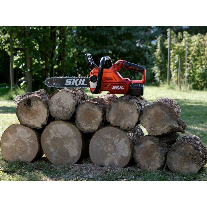 SKIL 0534CA akkumoottorisaha, 20 V, 2,5 Ah, 30 cm