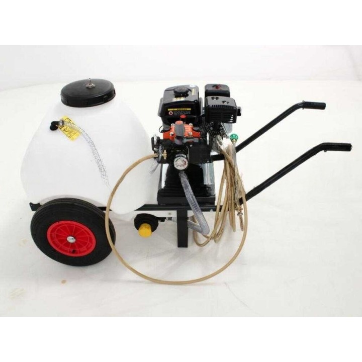 MP 30 Loncin G 200 F ruiskutuspumppu kärryllä ja 120 l säiliöllä, 5 HP, vetokoukku