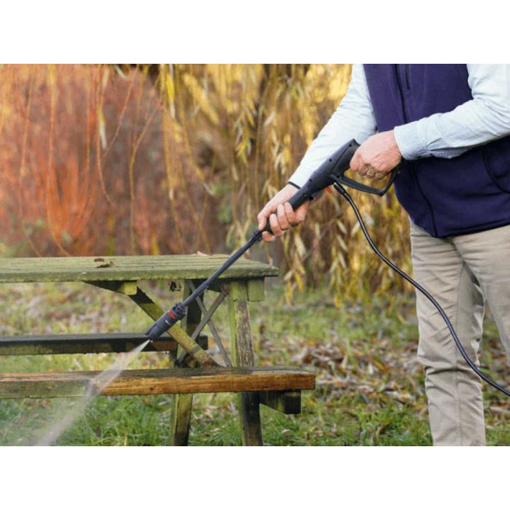 Bosch UniversalAquatak 36V-100 akkukäyttöinen painepesuri, 100 bar, ilman akkua ja laturia