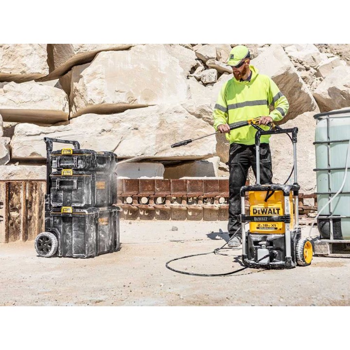 DeWalt DCMPW1600N-XJ akkukäyttöinen painepesuri, 110 bar, 5,5 l/min, 2 × 18 V 5 Ah