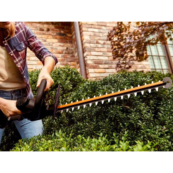 Worx Nitro WG263E akkukäyttöinen pensasleikkuri, 20 V, 4 Ah, terä 57 cm