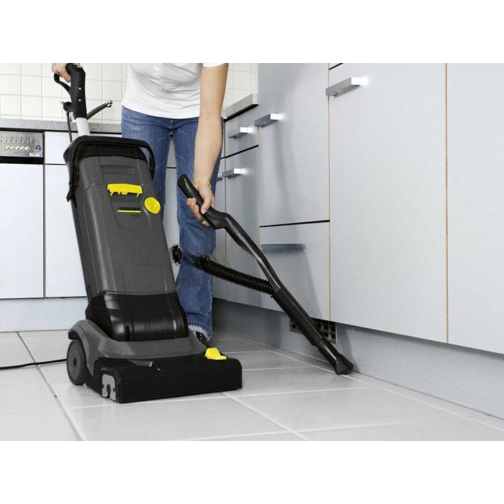 Karcher BR 30/4 C Adv lattianpesukone, 30 cm, 820 W, 230 V