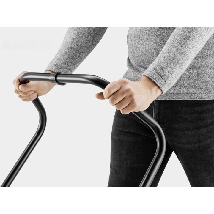Kärcher KM 70/20 C työnnettävä lakaisukone, 48 cm, 2 800 m²/h