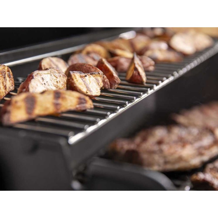Weber Genesis E-315 kaasugrilli, 11,4 kW, 3 310 cm²