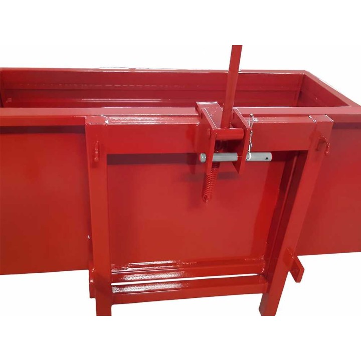 Francini P 130 kuljetuslava traktoriin, kippilava, 500 kg, 130 × 90 cm