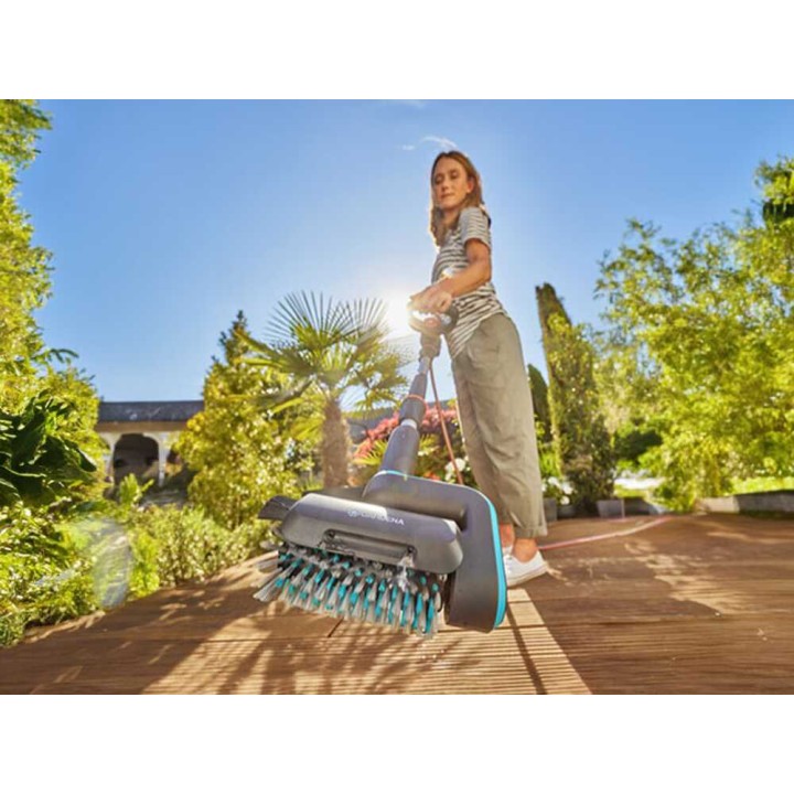 Gardena AquaBrush Universal 03/18V P akullinen pintapesuri, 18 V, 2,5 Ah
