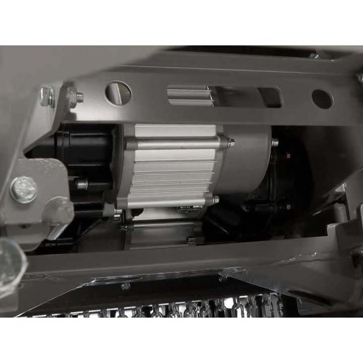 Weibang WBGT6813-TE telaketjuvetoinen hybridivasaramurskain, 9 HP, 68 cm