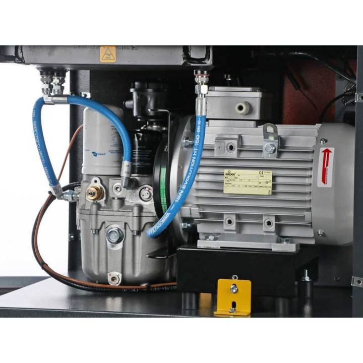 Italyco Maxi 8/270 D ruuvikompressori, 7 HP, 270 l, 10 bar