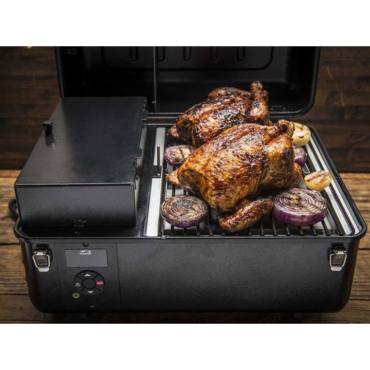 Traeger Ranger kannettava pellettigrilli, 1 187 cm², 75–230 °C