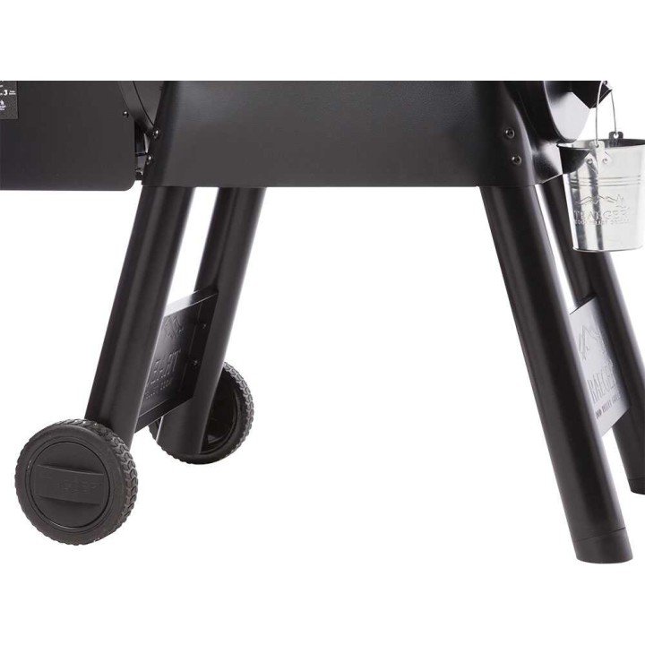 Traeger Pro 22 pellettigrilli, 3 690 cm², savustustoiminto