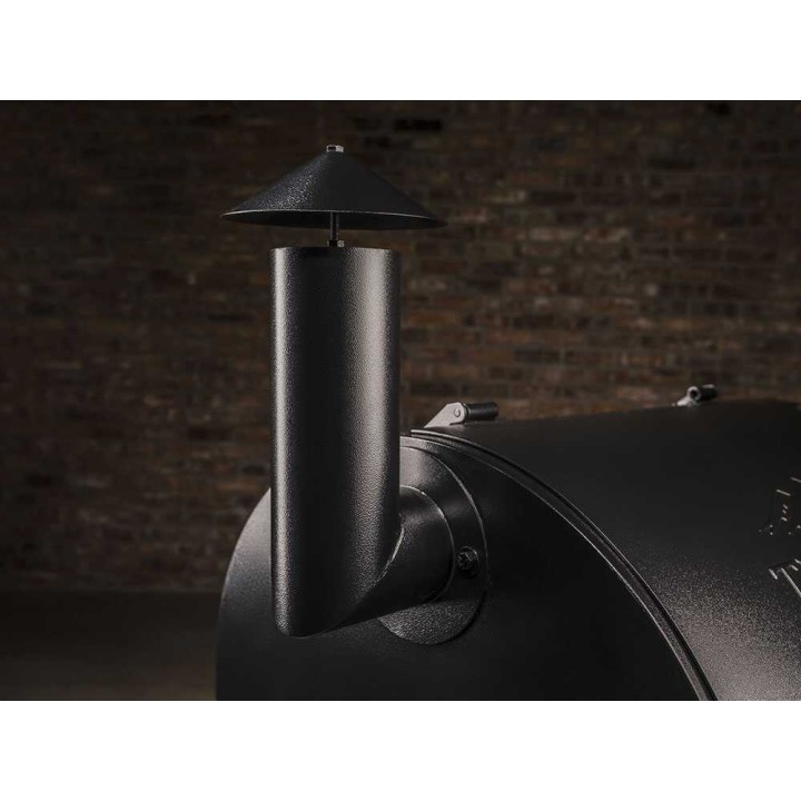 Traeger Pro 780 Black -pellettigrilli, Wi-Fi-ohjaus, 3 648 cm²