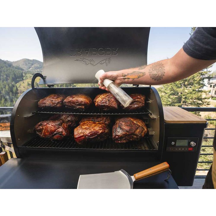 Traeger IronWood 885 pellettigrilli, Wi-Fi-ohjaus, 3 675 cm²