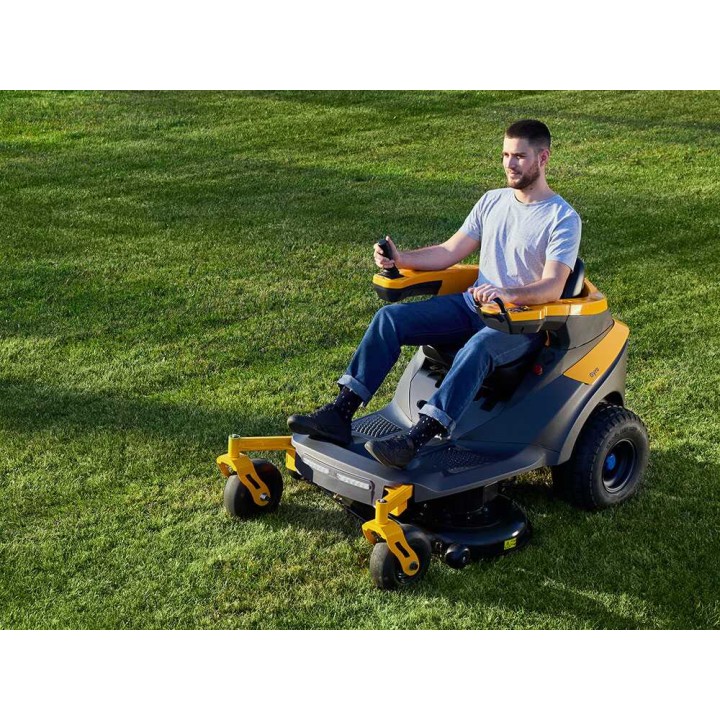 Stiga Gyro 500e akkukäyttöinen ajoleikkuri, 48 V, 40 Ah, 98 cm