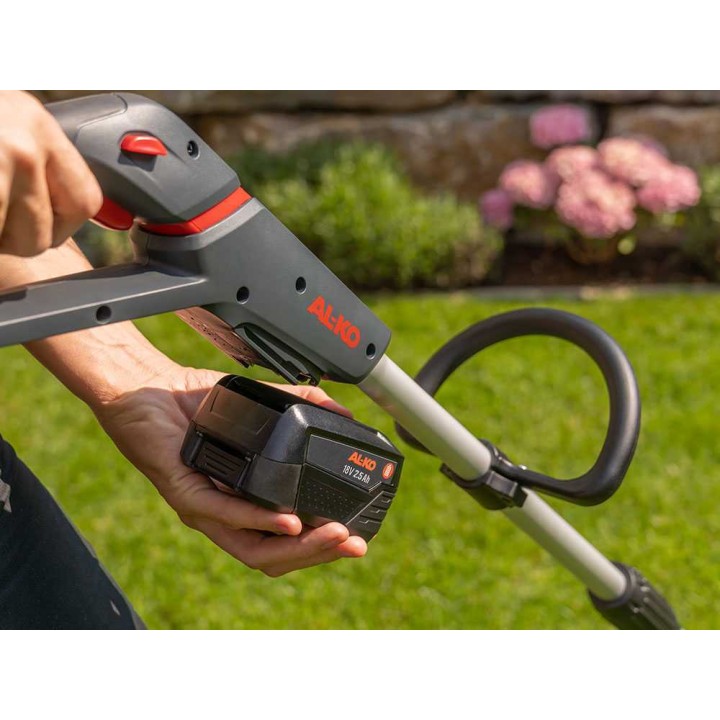 AL-KO Comfort AR 1835 akkukäyttöinen nurmikon ilmastin, 18 V, 35 cm