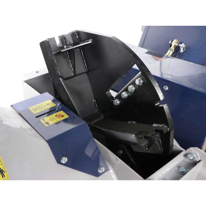 BullMach ZEUS 150 H-PTO -biotrituratori, hydrauliset syöttörullat, 40–80 HP